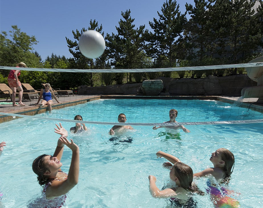 SWIM N SPIKE VOLLEYBALL GAME